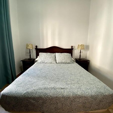 לבריחה Apartamento Hostal Mellizo מראה חיצוני תמונה