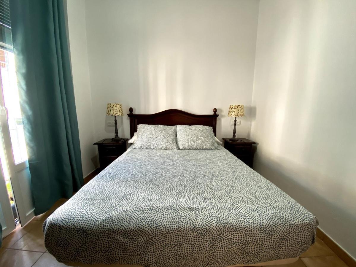 לבריחה Apartamento Hostal Mellizo מראה חיצוני תמונה