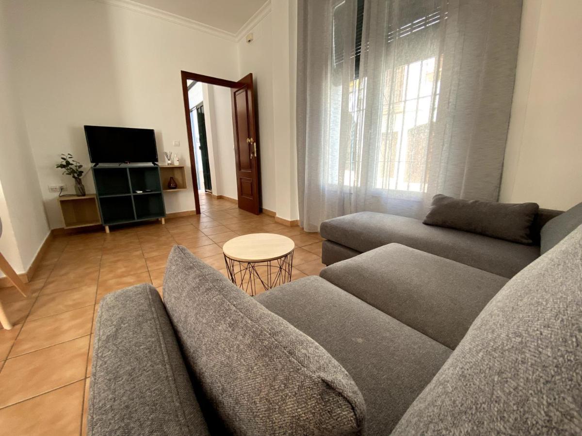לבריחה Apartamento Hostal Mellizo מראה חיצוני תמונה